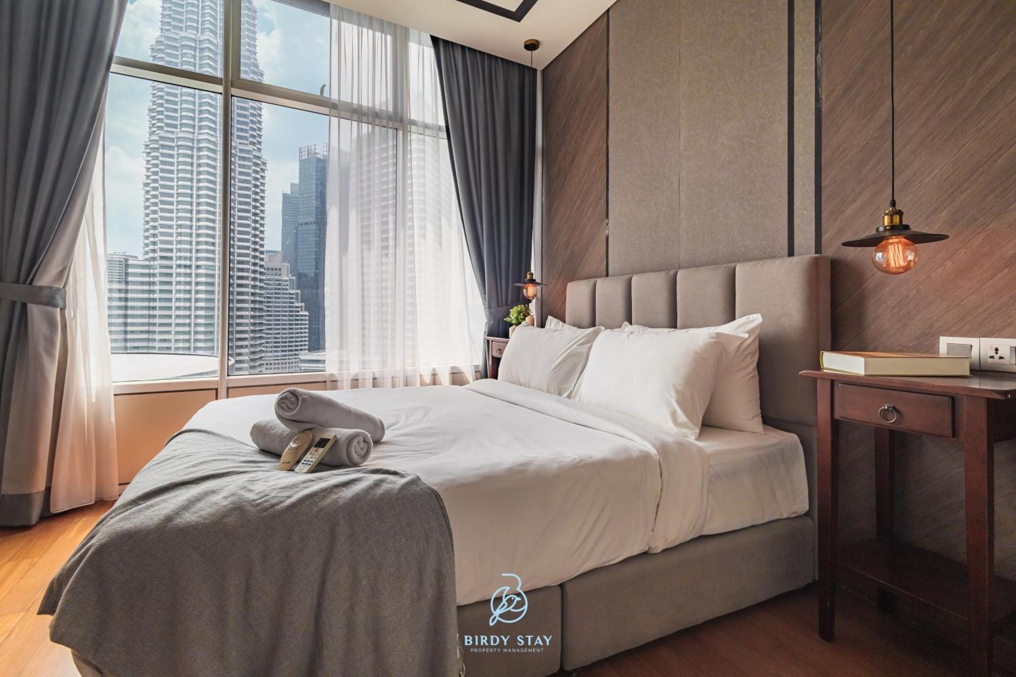 Sky Suites Klcc Homestay By Birdy Stay Куала-Лумпур Екстер'єр фото